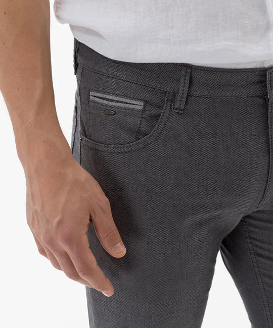Brax Luxury Men's Casual Pants BNWT Chuck C Hi-Flex Graphite Jeans – Ed's  Fine Imports